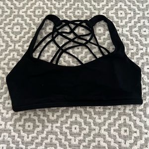 Black Lululemon Free to be bra